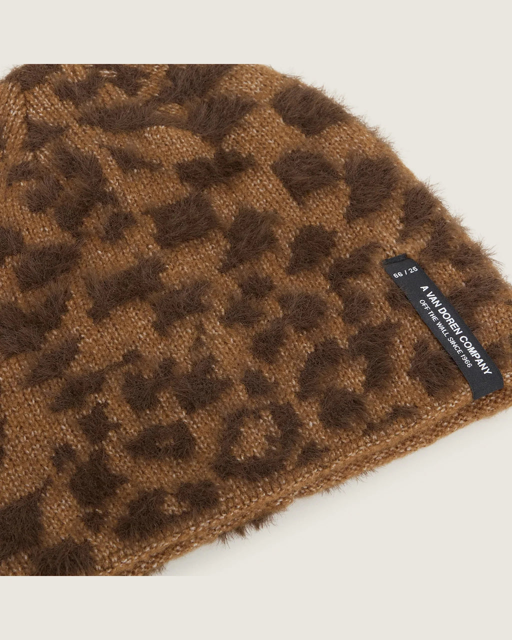 VANS Plaimor Beanie Dachshund Beanie VN000QAV7UG1 - 3