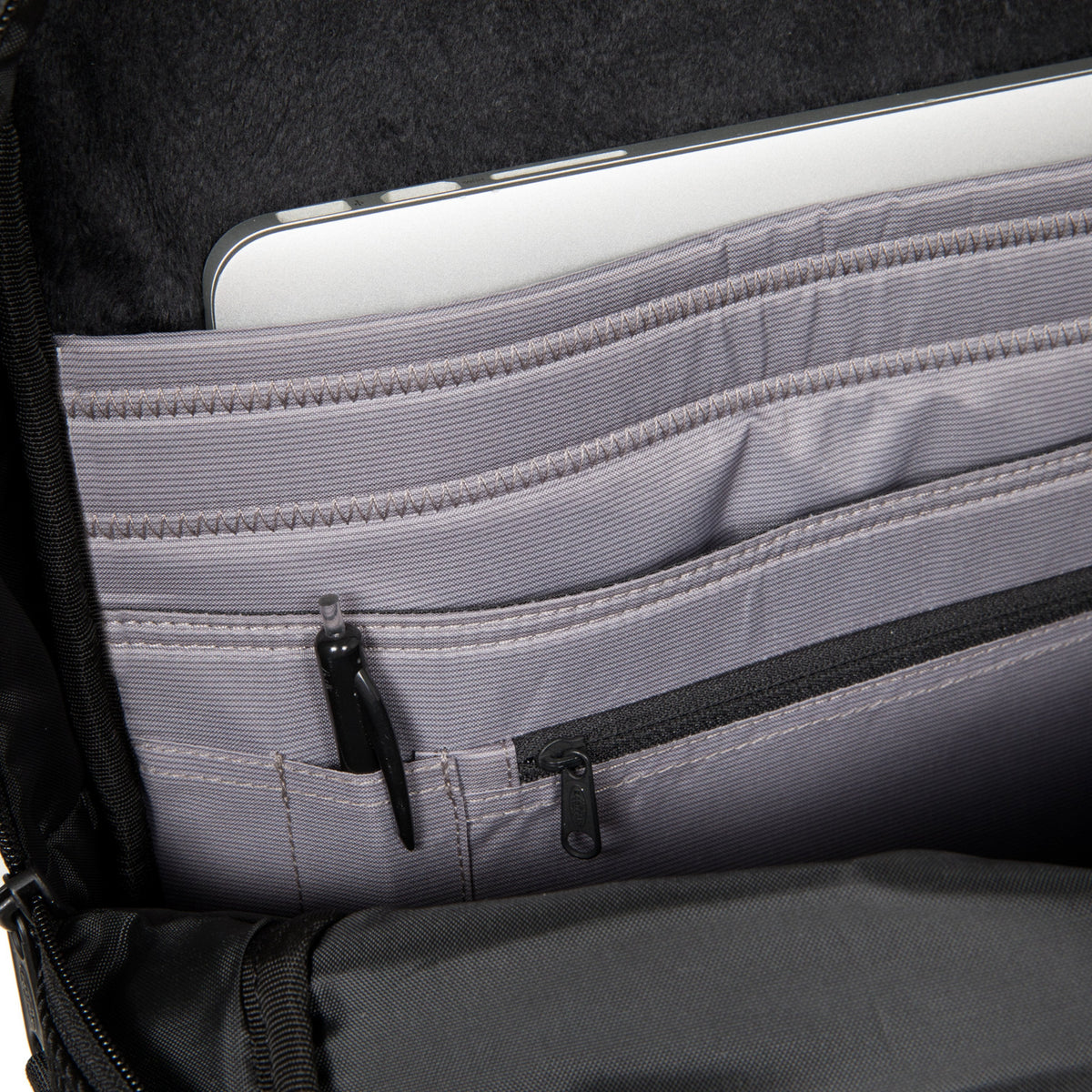 EASTPAK TECUM M Cnnct Coat Hátizsák EK00091D80W1 - 5