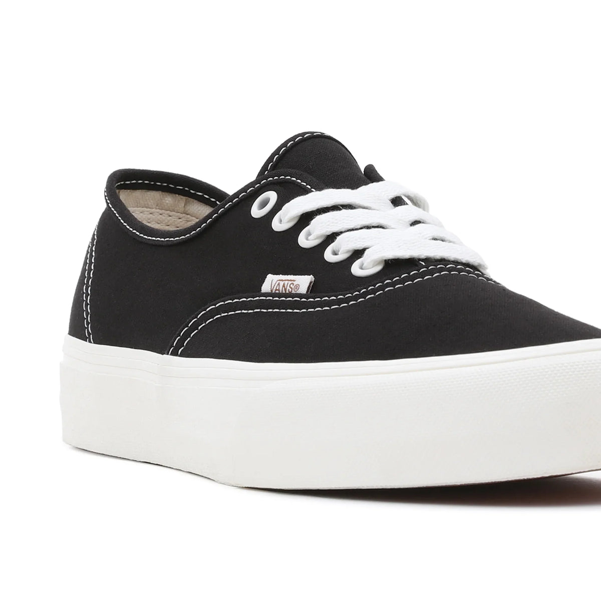 VANS UA Authentic VR3 BLACK/MARSHMALLOW kép 8