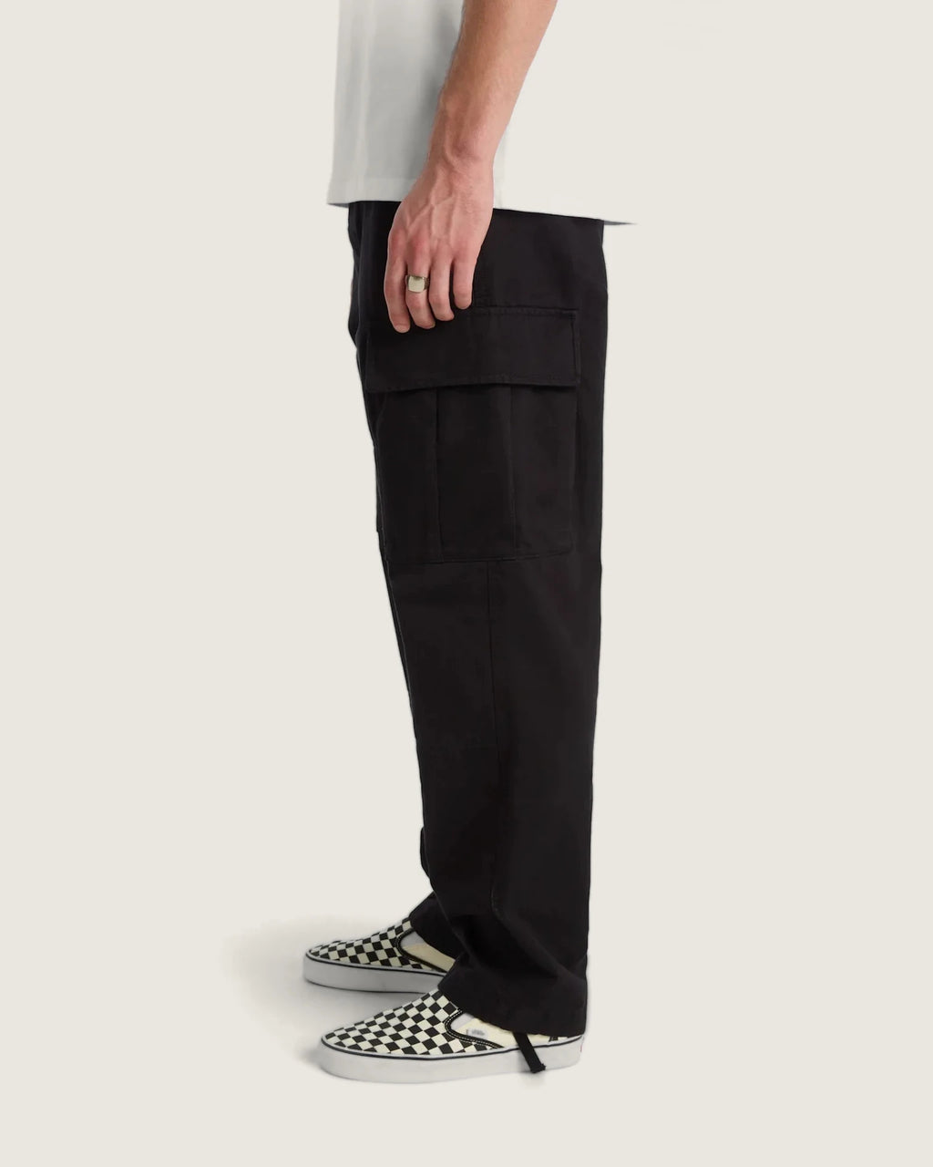VANS SERVICE CARGO LOOSE TAPERED PANT Black kép 5