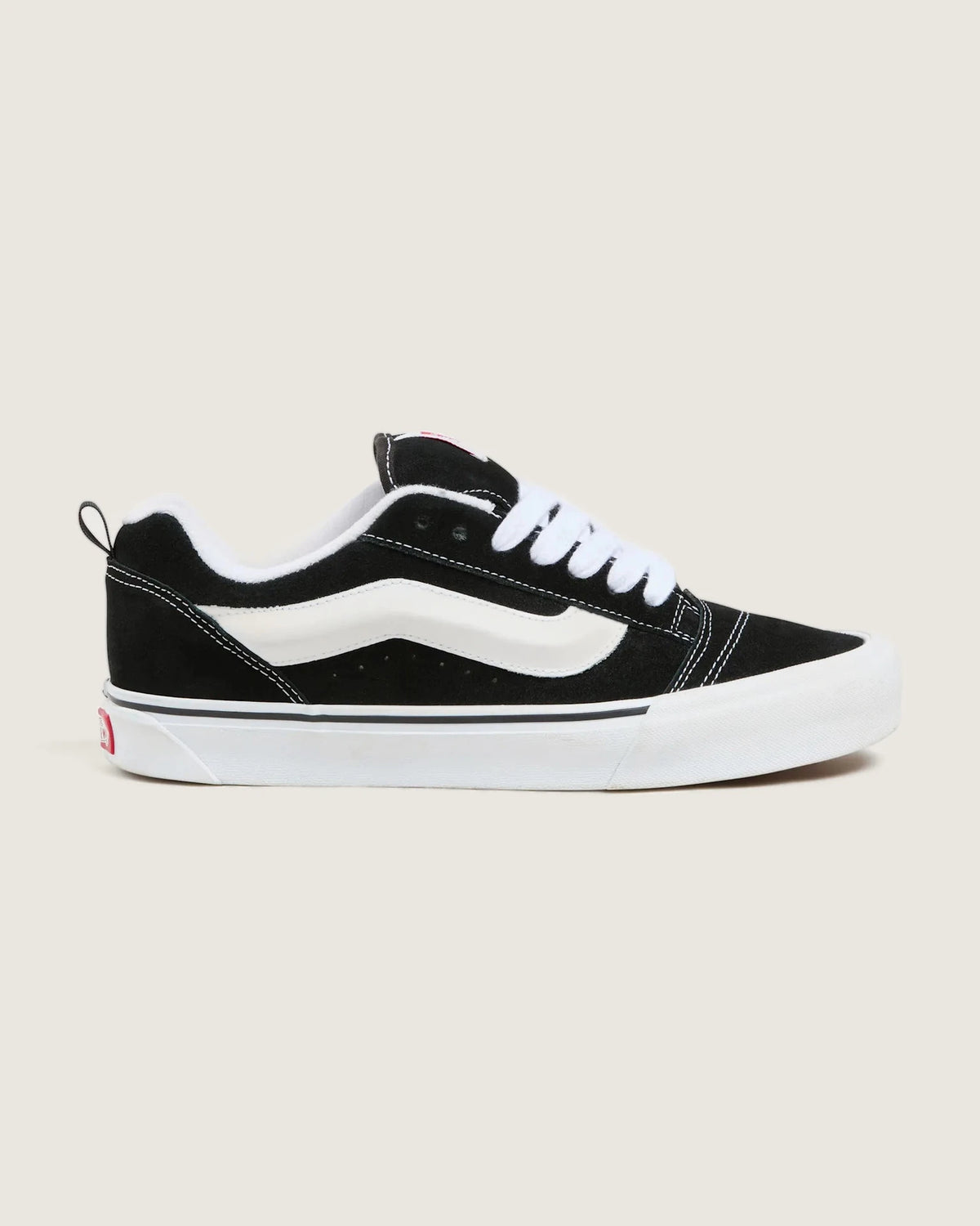 VANS Knu Skool BLACK/TRUE WHITE Cipő kép 1