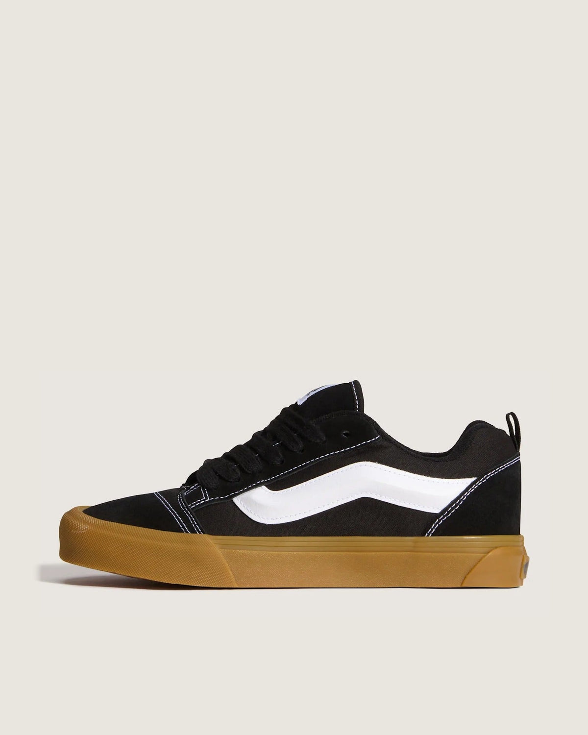 VANS Knu Skool BLACK/GUM Cipő - 1