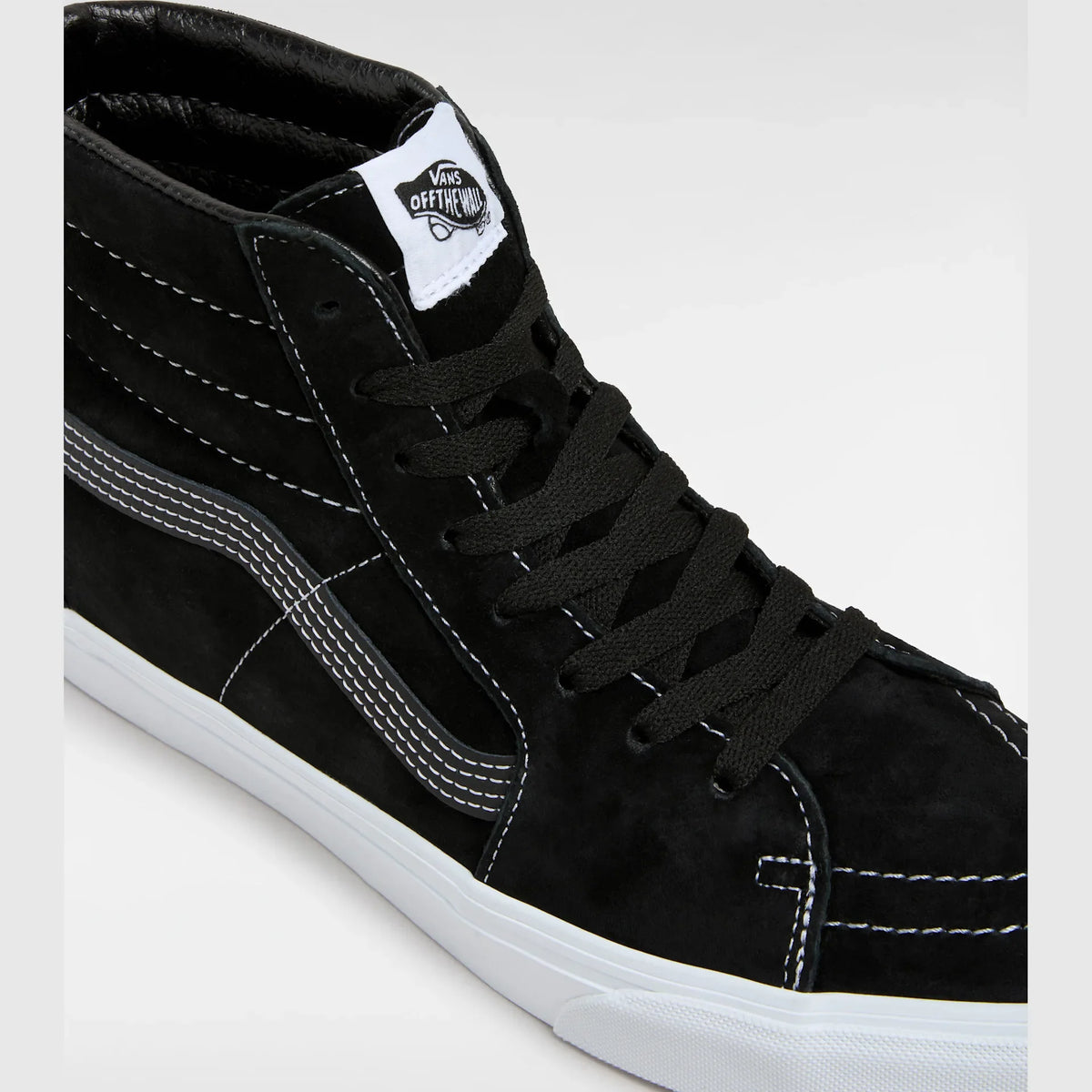 VANS SK8-Hi PIG SUEDE BLACK Cipő kép 4