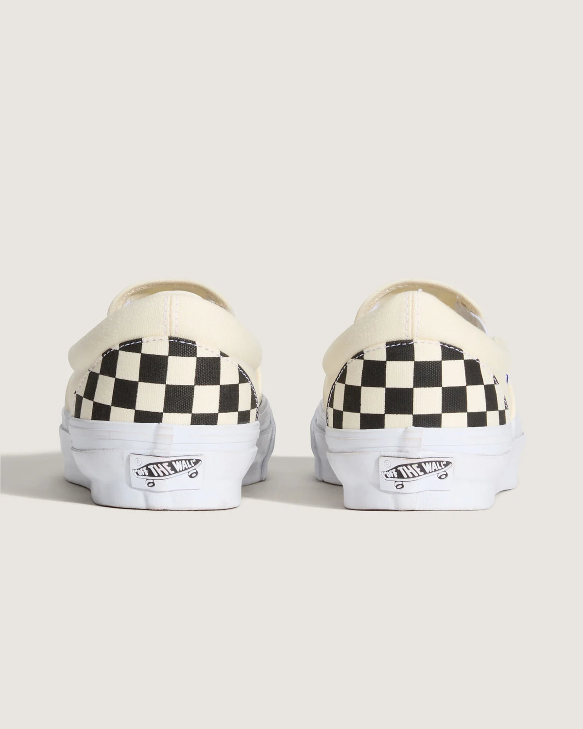 VANS LX Slip-On Reissue 98 LX CHECKERBOARD Black/Off White Cipő VN000CSE2BO1 - 4