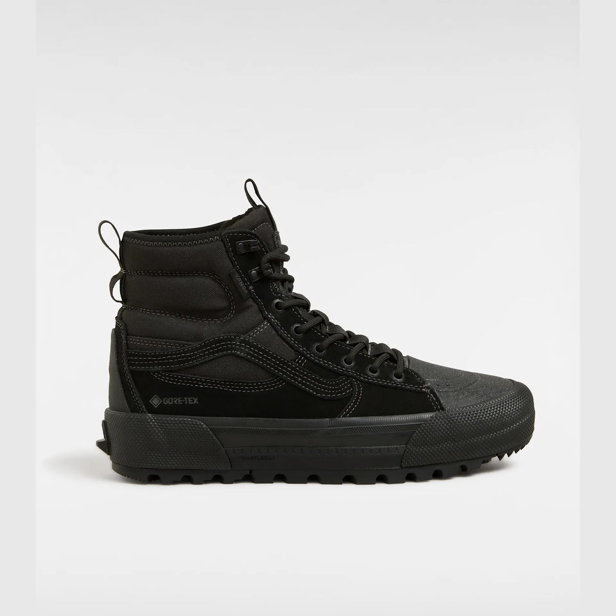 VANS MTE Sk8-Hi GORE-TEX BLACKOUT kép 1