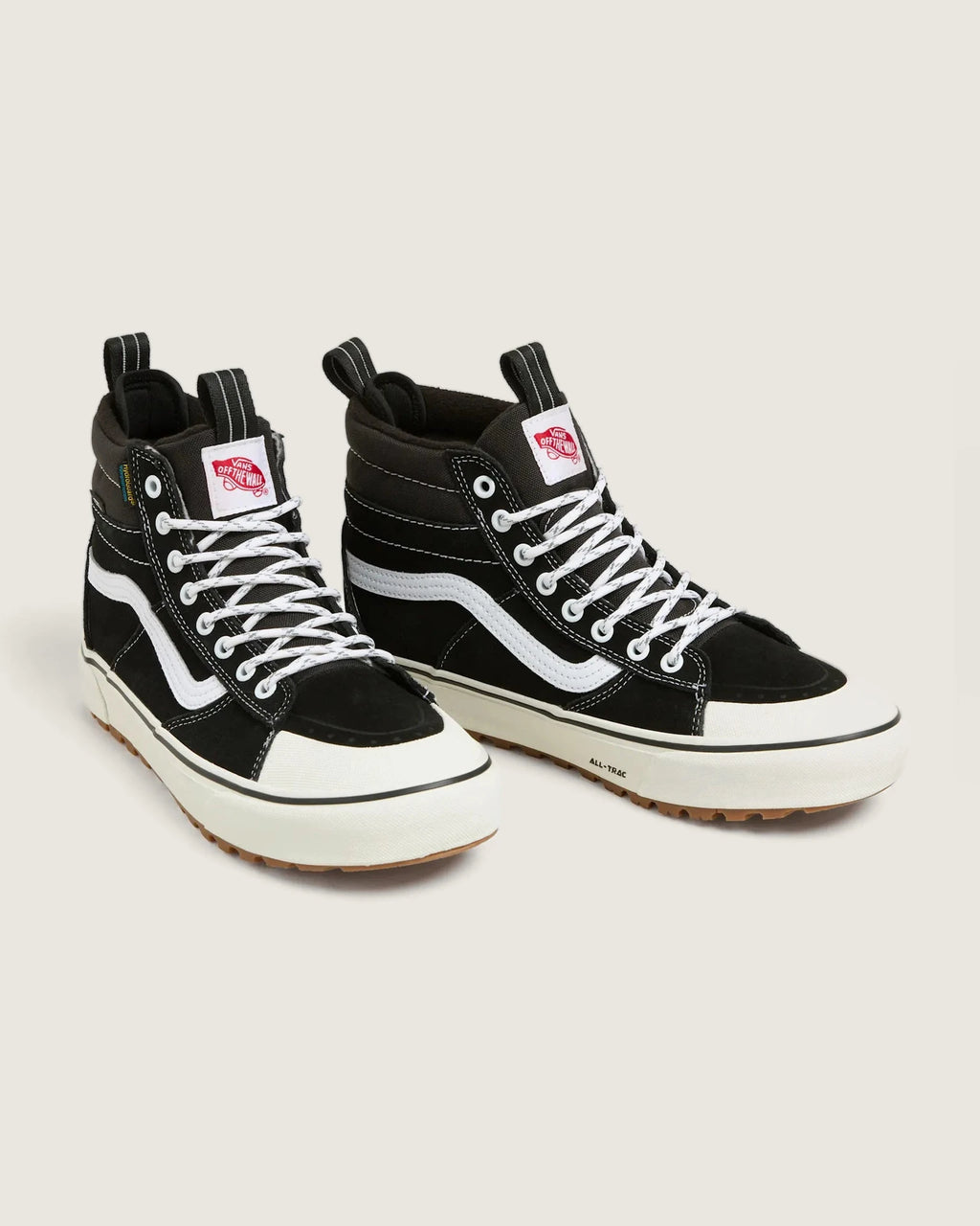 VANS MTE Sk8-Hi Waterproof BLACK/TRUE WHITE Cipő kép 2