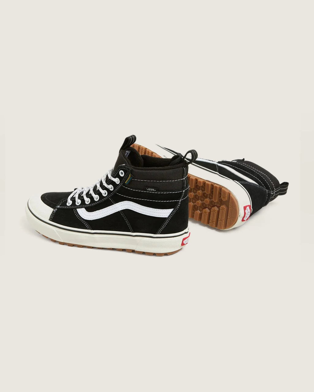 VANS MTE Sk8-Hi Waterproof BLACK/TRUE WHITE Cipő kép 3