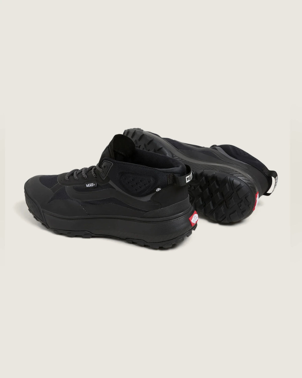 VANS MTE Crosspath Mid BLACK/BLACK Cipő kép 3