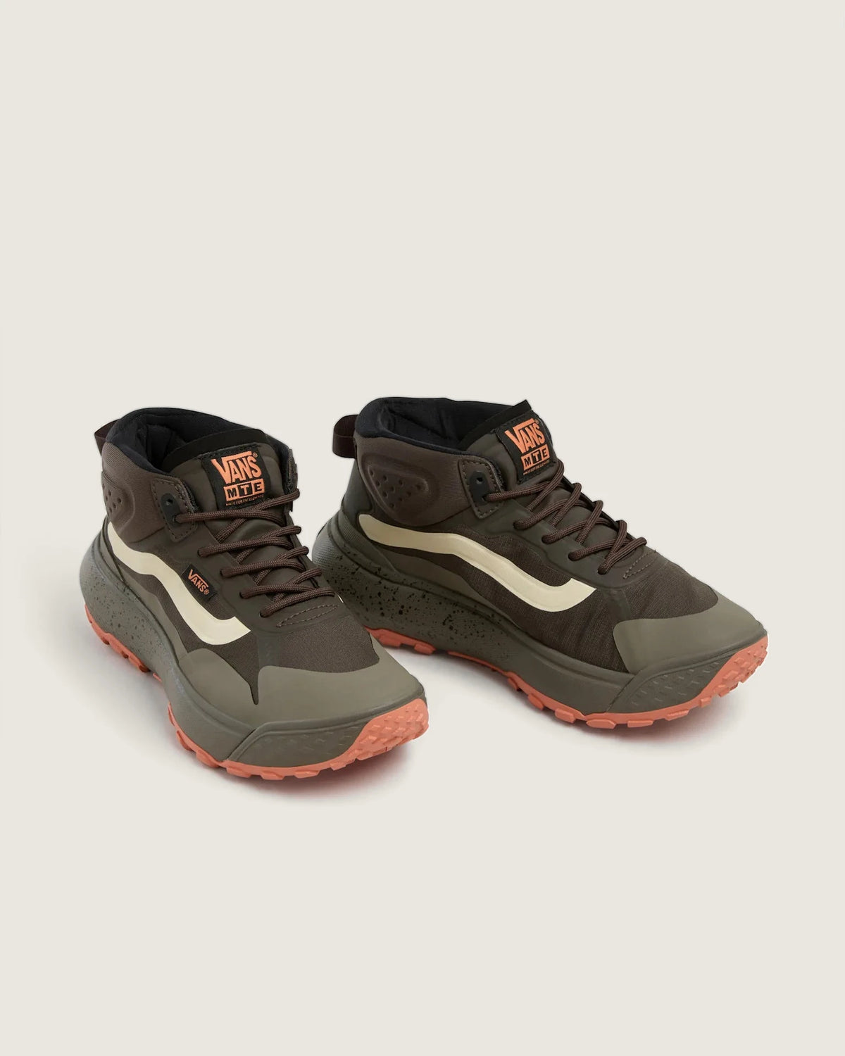 VANS Crosspath Mid Brown Cipő VN000CVVBRO1 - 2