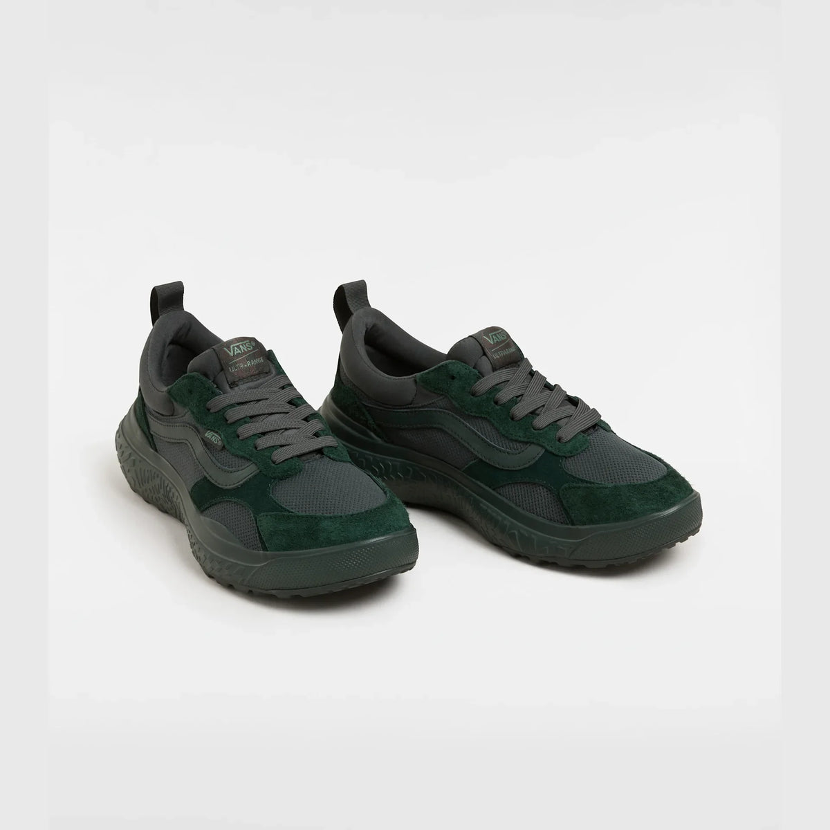 VANS MTE UltraRange Neo VR3 MONO DARK GREEN Cipő kép 2