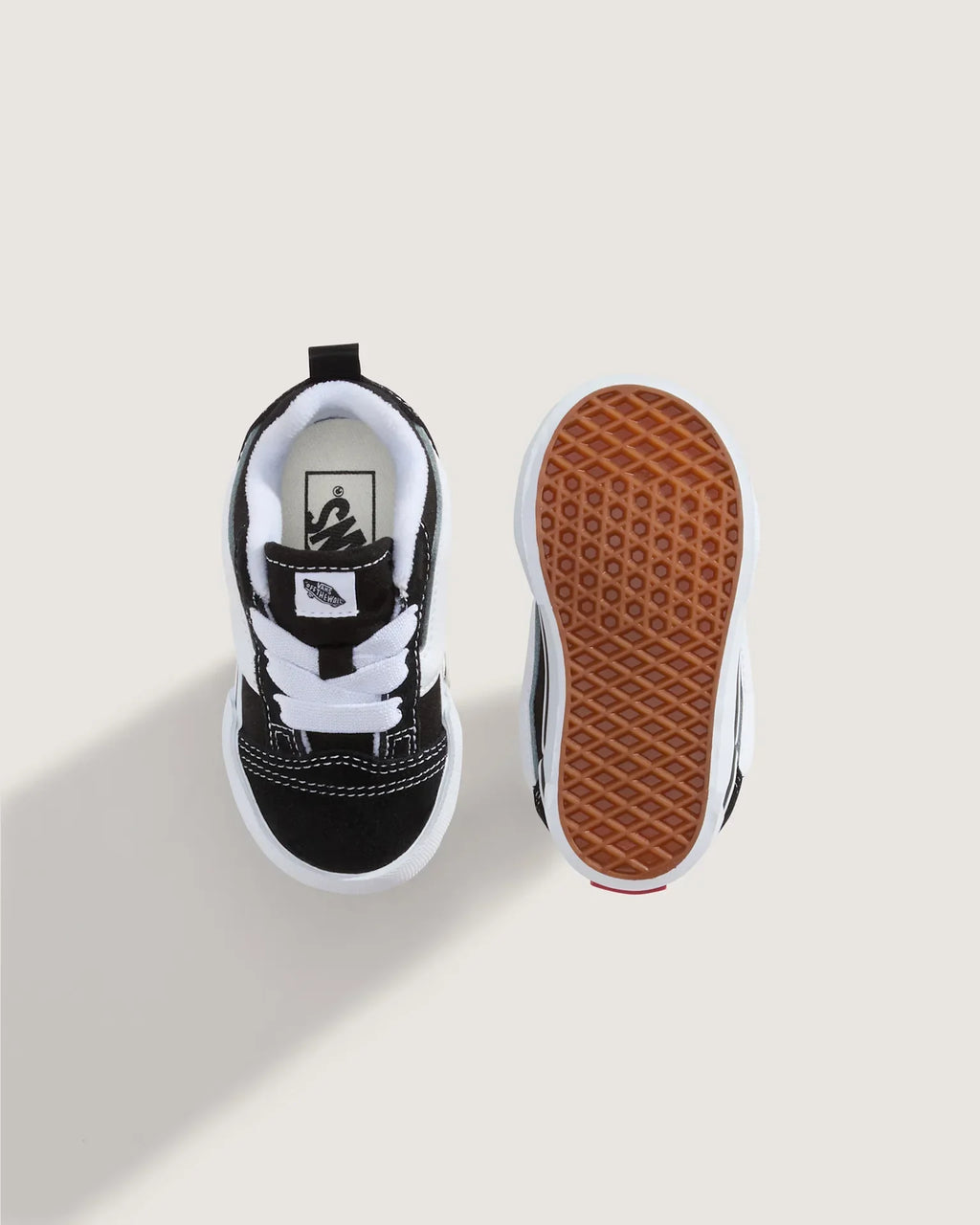 VANS Knu Skool Elastic Lace B Black/True Whit Cipő VN000D0K6BT1 - 3