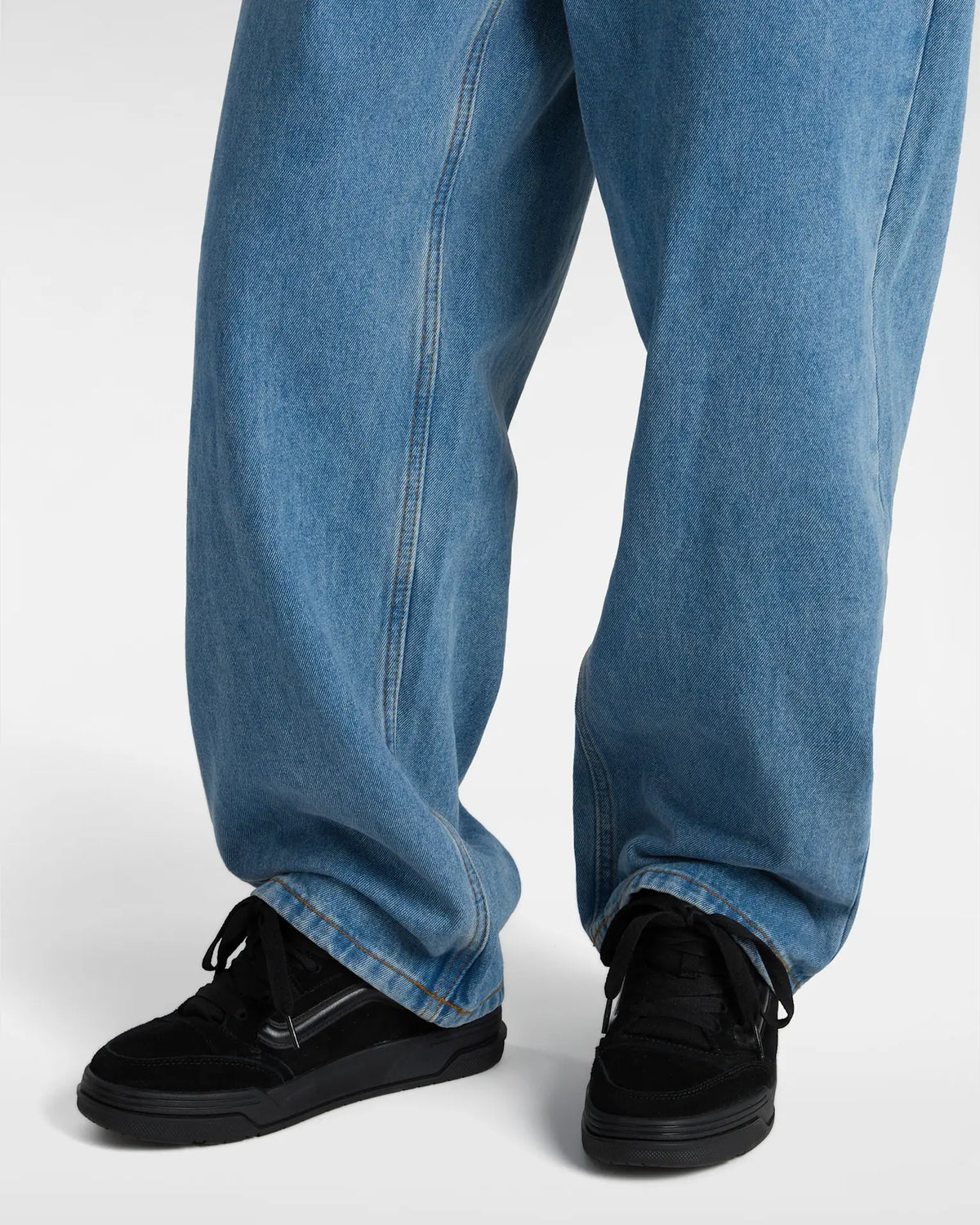 VANS Hylane BLACK/BLACK Cipő kép 5