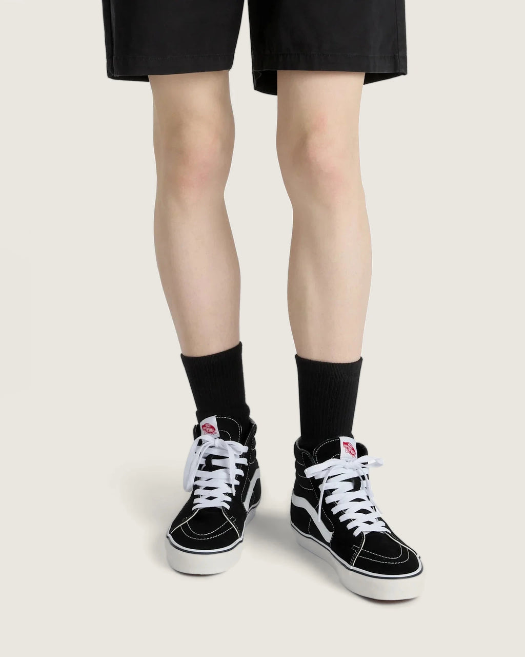 VANS UA SK8-Hi Black/Black/White Cipő kép 5
