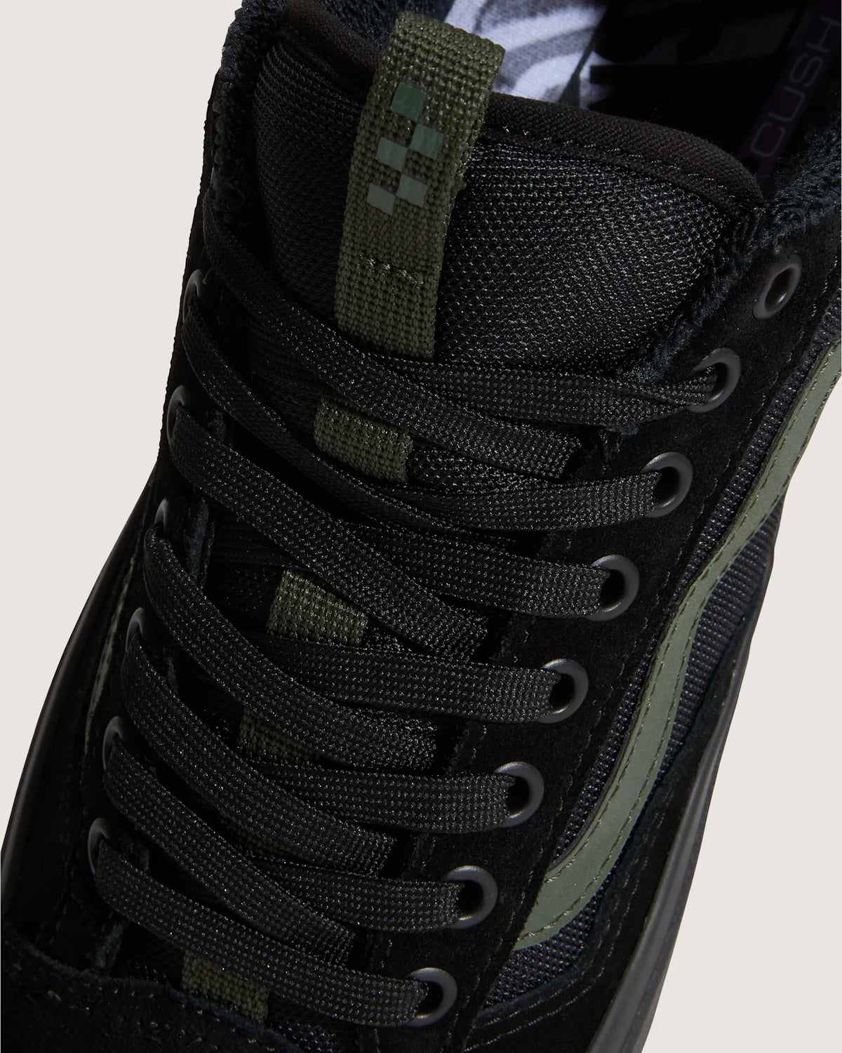 VANS Skate Old Skool 36 + Atiba BLACK/DARK GREEN Cipő kép 7