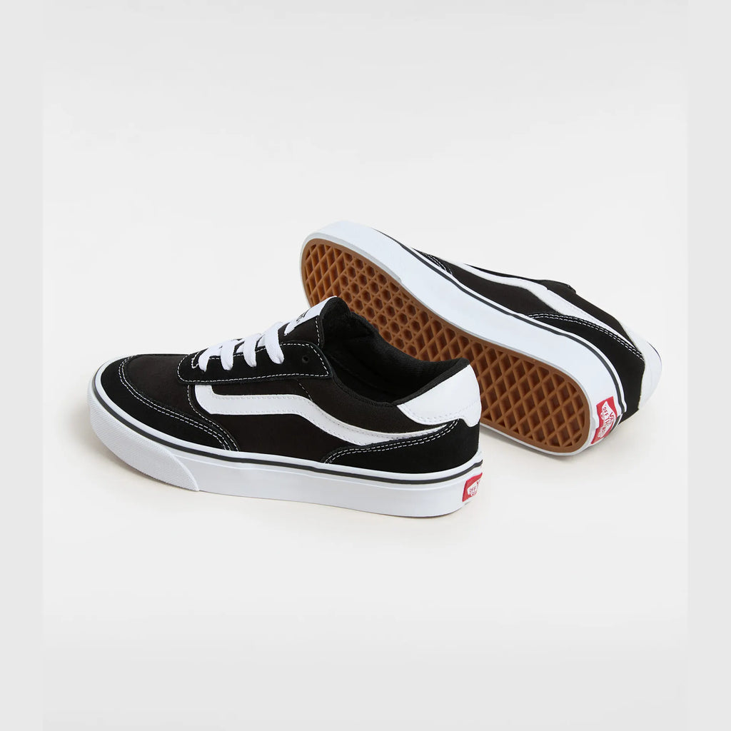 VANS Brooklyn Ls Suede/Canvas Black/White kép 3