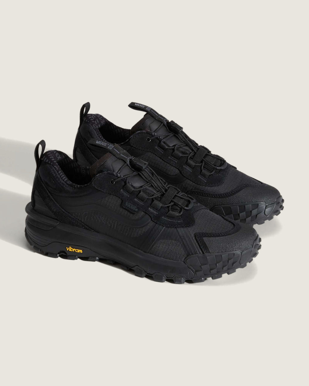 VANS MTE Crosspath XC Gore-Tex BLACKOUT Cipő 2