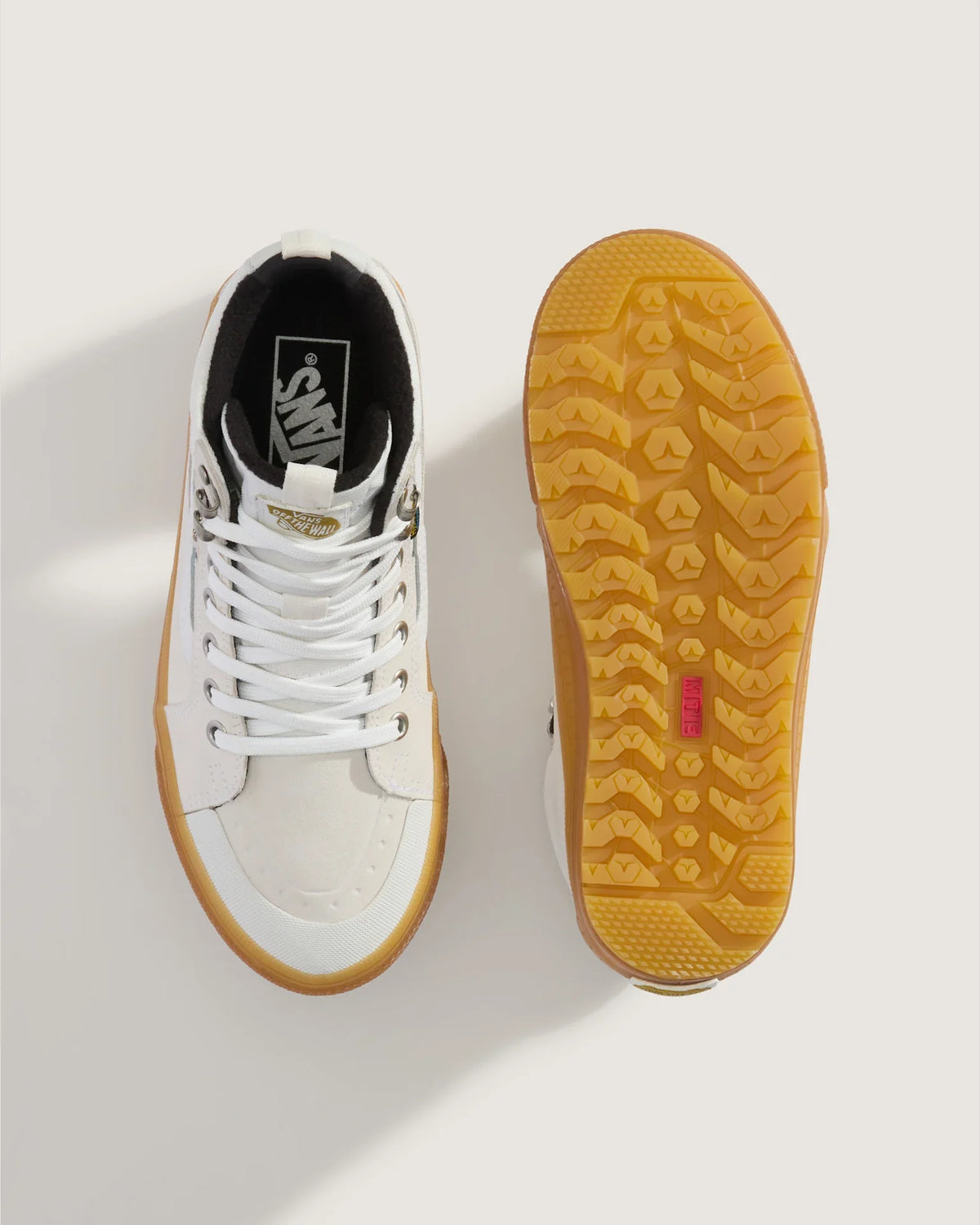 VANS MTE Sk8-Hi Waterproof Insulated WHITE/GUM Cipő kép 3