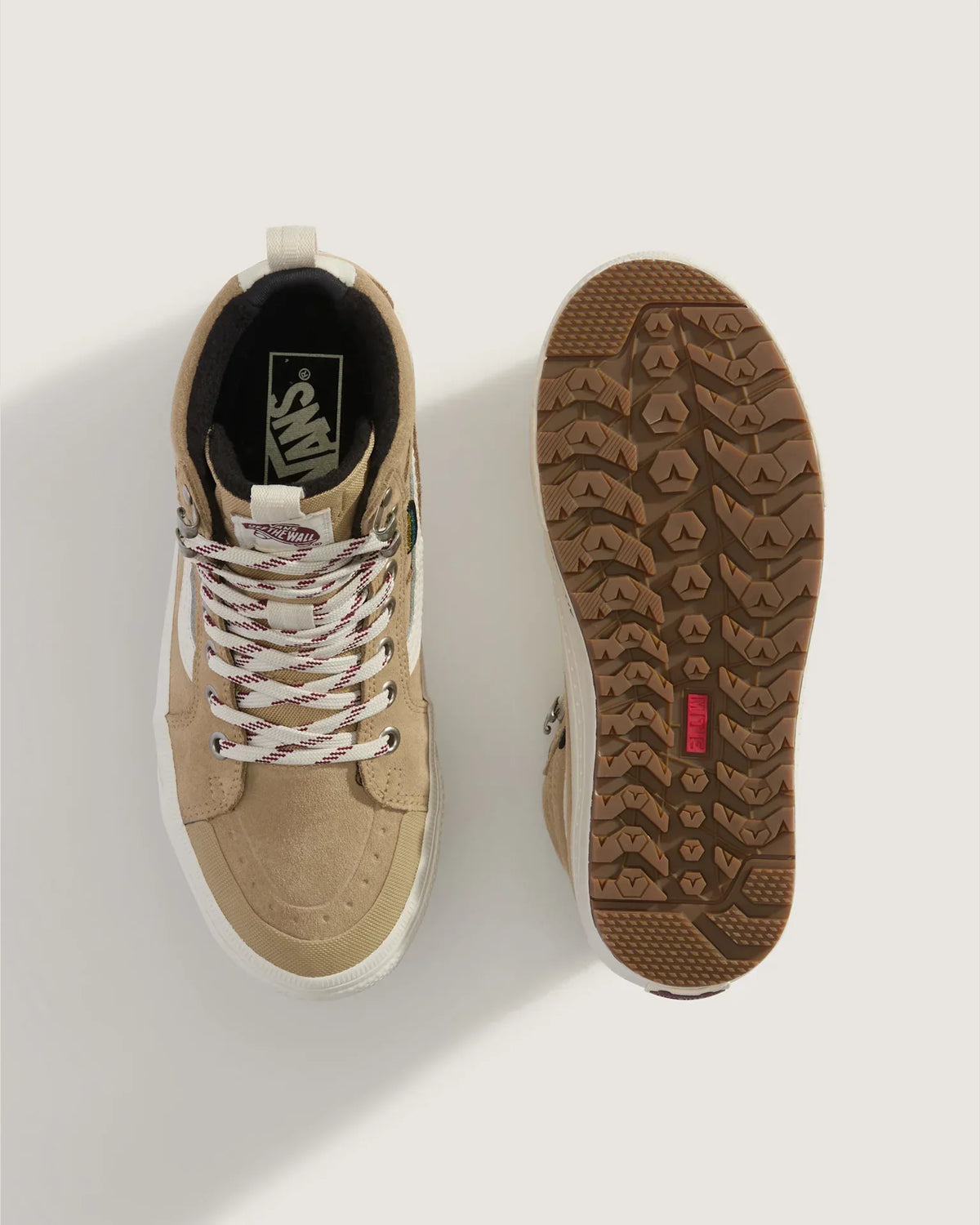 VANS MTE Sk8-Hi Waterproof Insulated TAN/WHITE Cipő kép 3