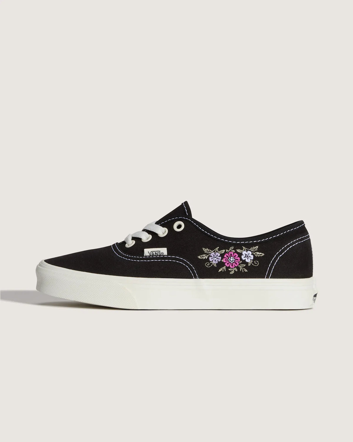 VANS Authentic BLACK FLORAL Cipő VN000EADF2B1 - 1
