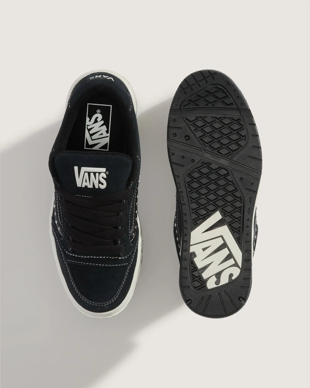 VANS Hylane STUDS Black/Metallic Cipő VN000EC4B5T1 - 3