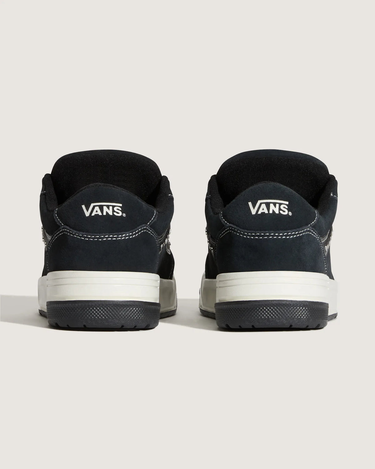 VANS Hylane STUDS Black/Metallic Cipő VN000EC4B5T1 - 4