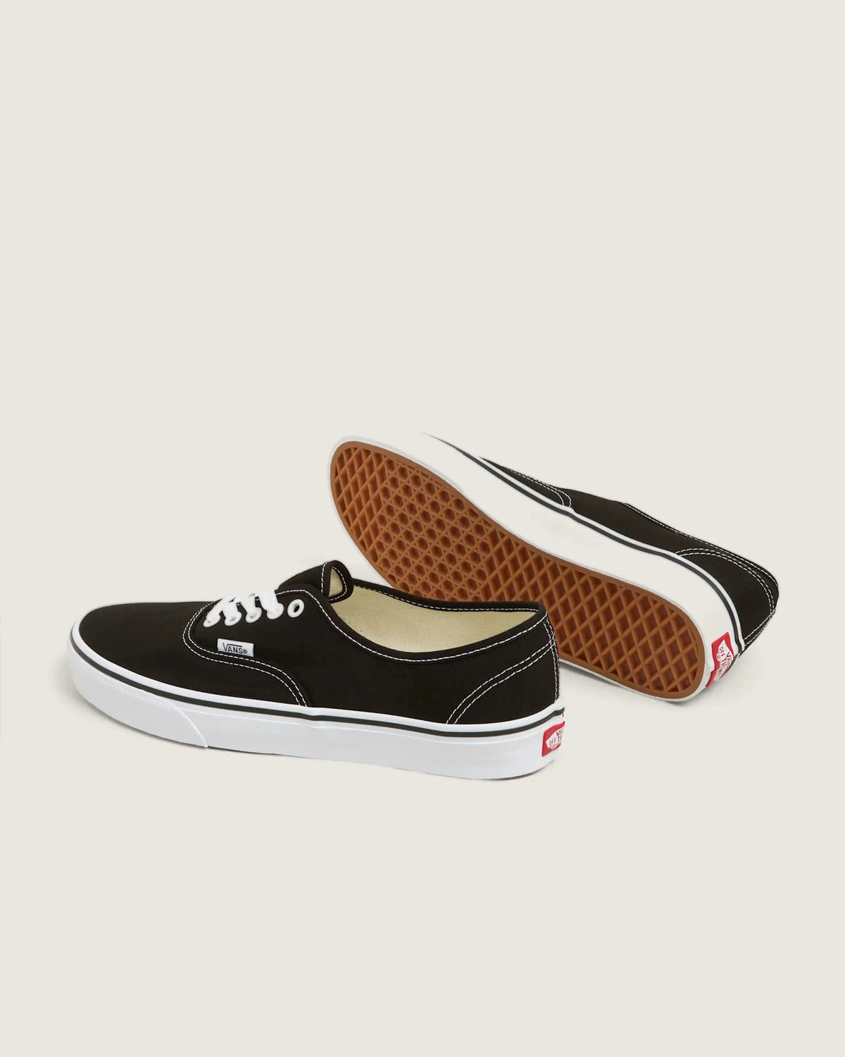 VANS UA Authentic Black Cipő kép 4