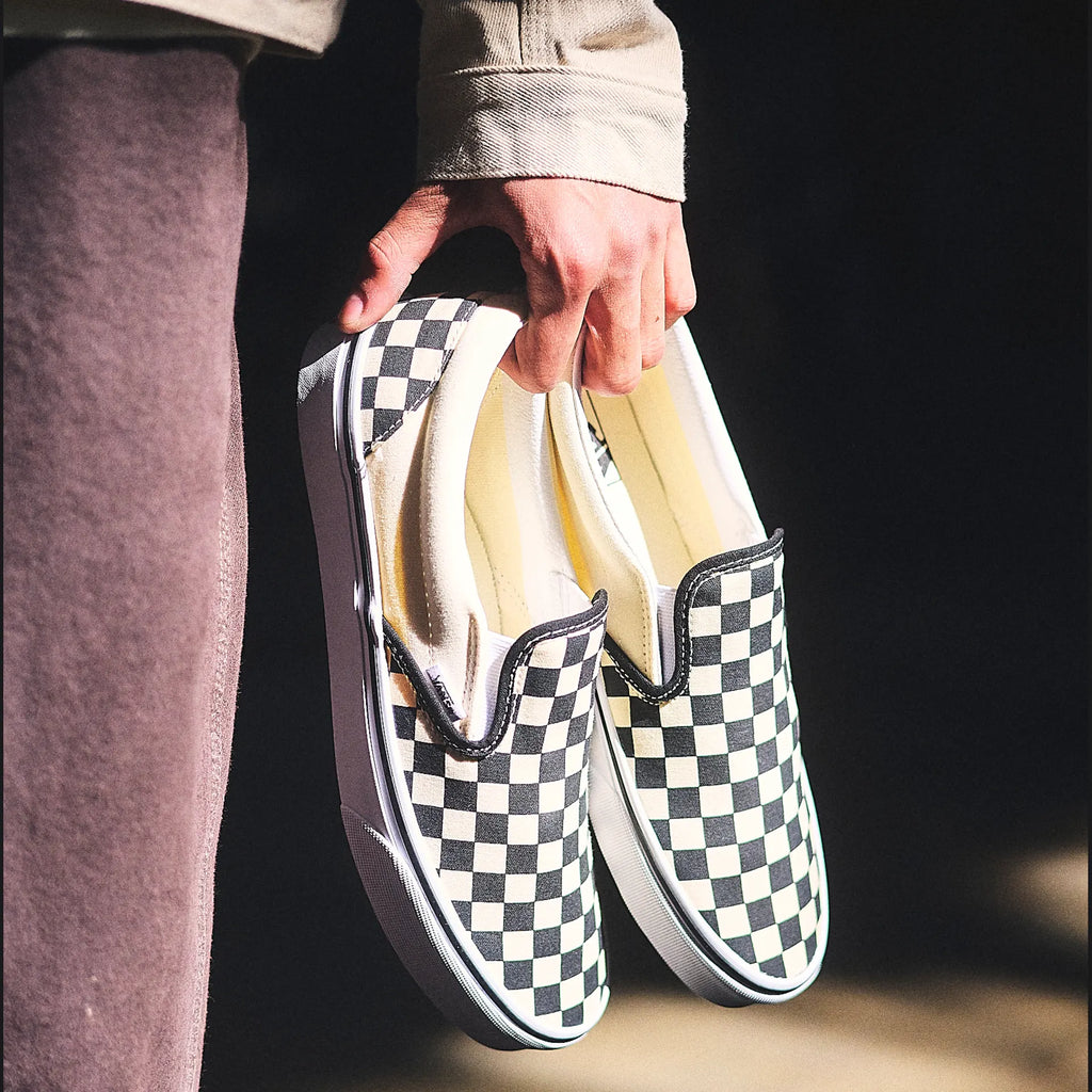 VANS UA Classic Slip-On Blk&WhtChckerboard/Wht Cipő kép 7