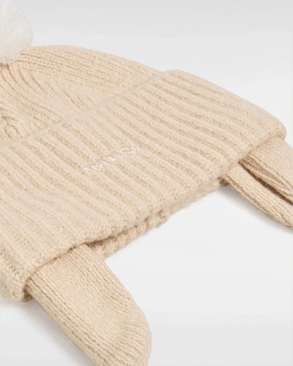 VANS VANS 66 EARFLAP POM BEANIE marshmallow kép 2