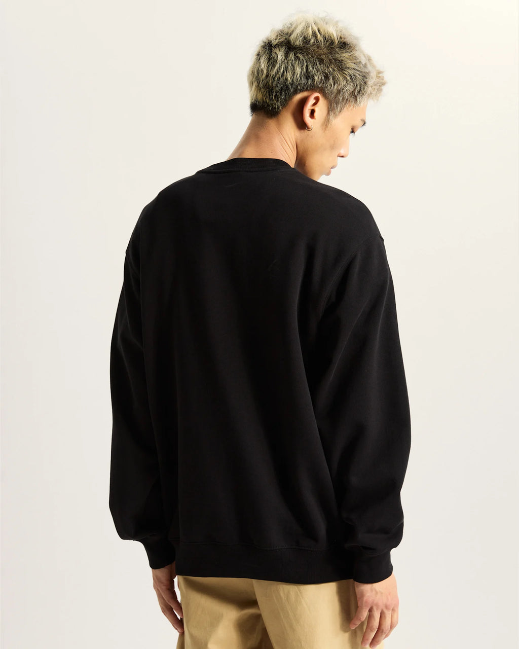 VANS SALTON LOOSE FT CREW Black Pulóver VN000P59BLK1 - 4