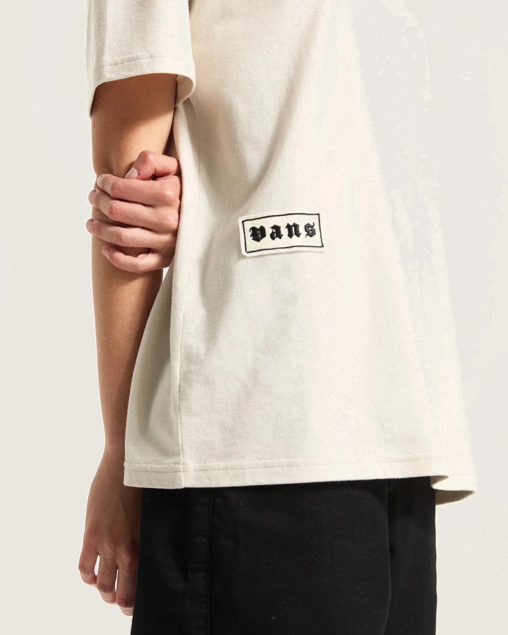 VANS Unpatched OS SS Taupe Mist Póló VN000PRKEN91 - 7