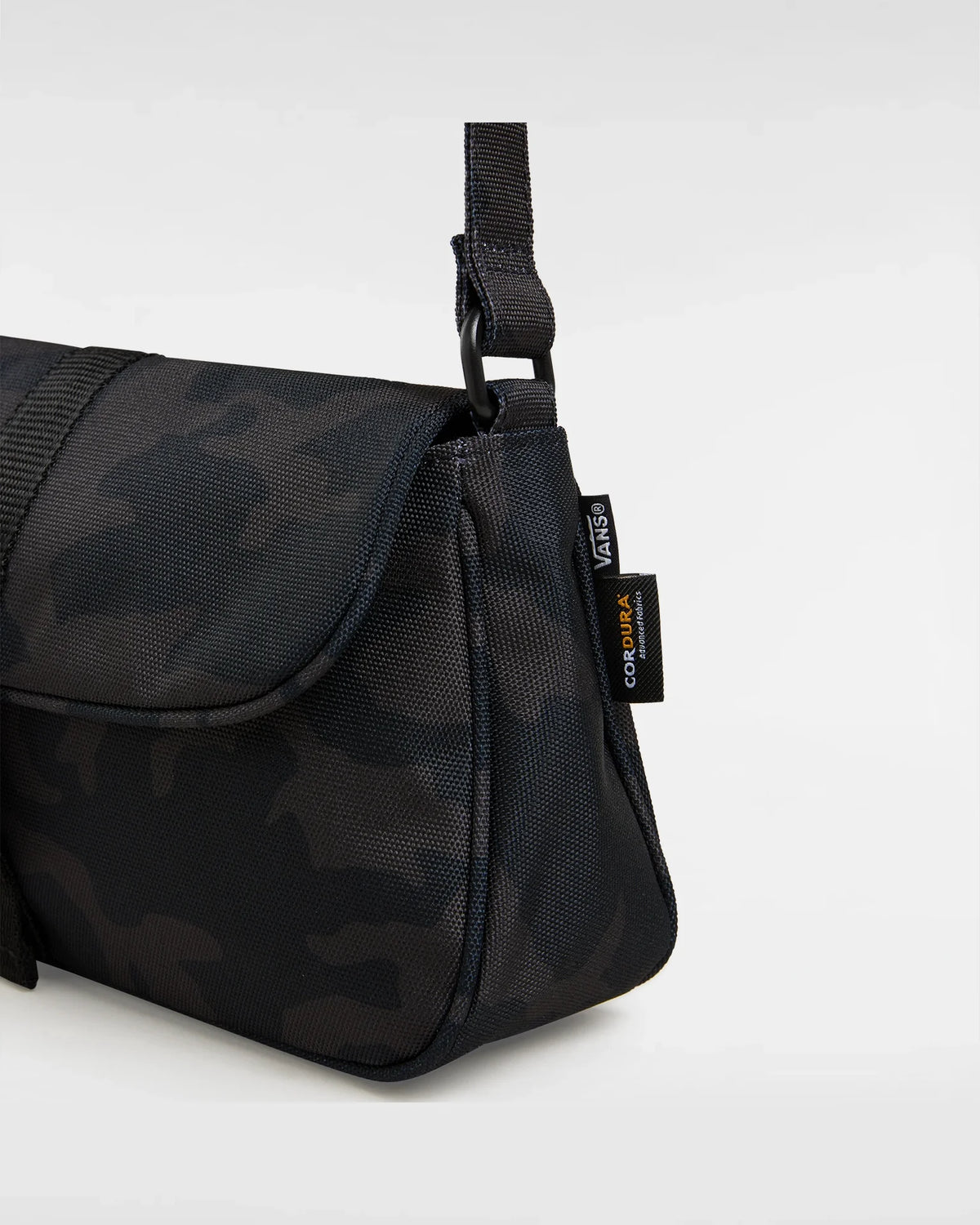 VANS Hooked On Bag Black Camo kép 4