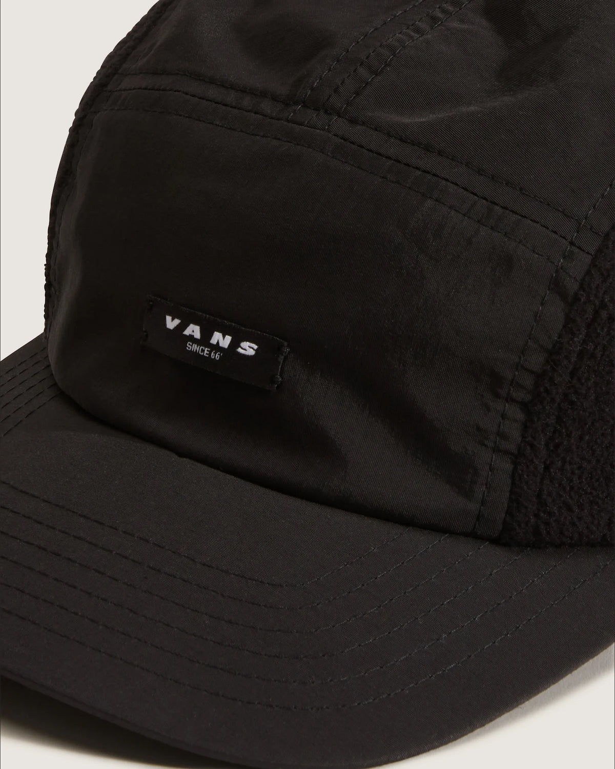 VANS 66 Earflap Tall Camper Black Sapka VN000QA7BLK 3