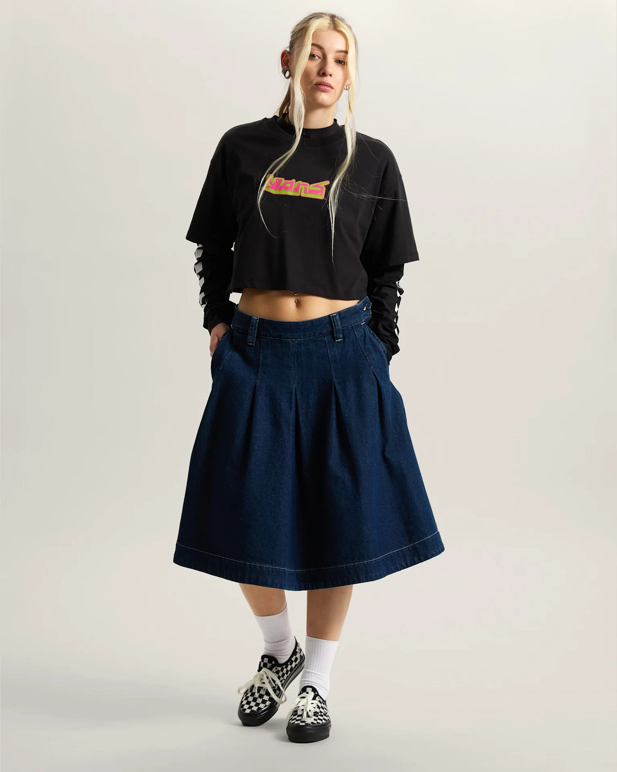 VANS Y2K BOHO RELAX CROP SS Black Póló VN000XDYBLK1 - 5