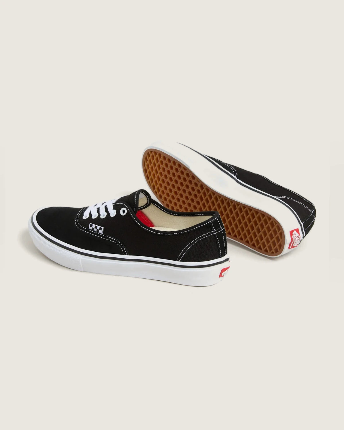 VANS Skate Authentic Black/White Cipő kép 3