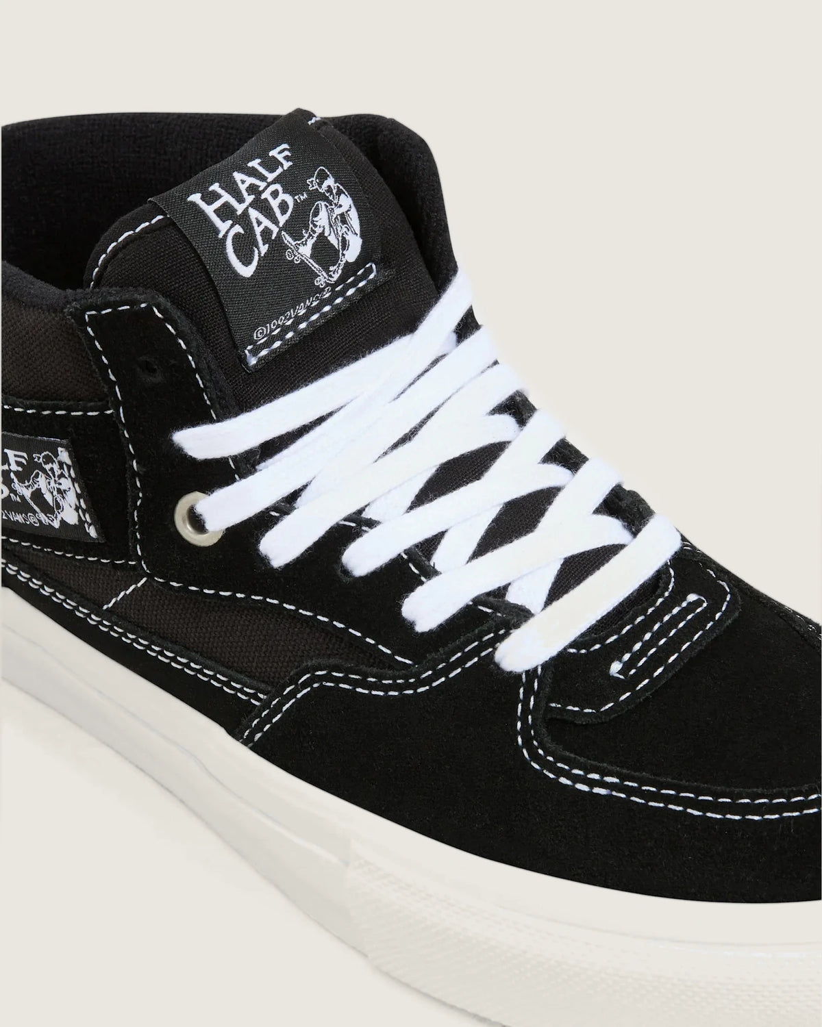 VANS Skate Half Cab Black/White Cipő kép 4