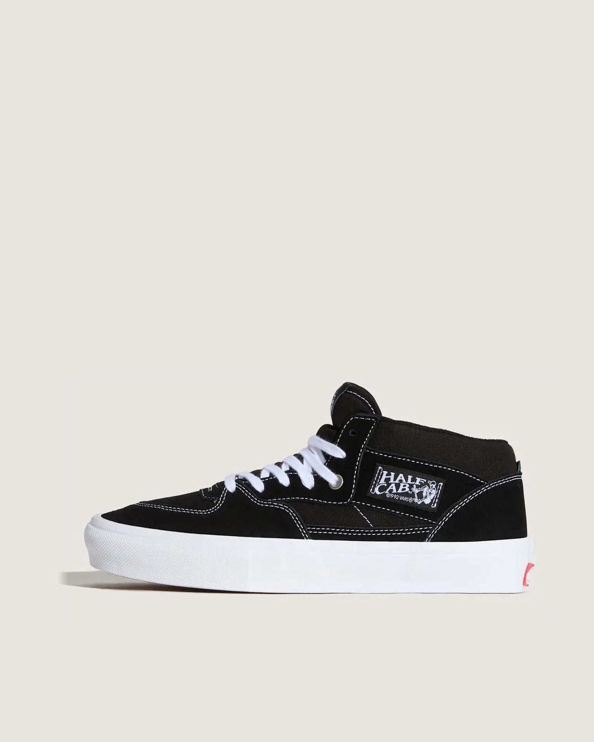 VANS Skate Half Cab Black/White Cipő kép 1 - 1